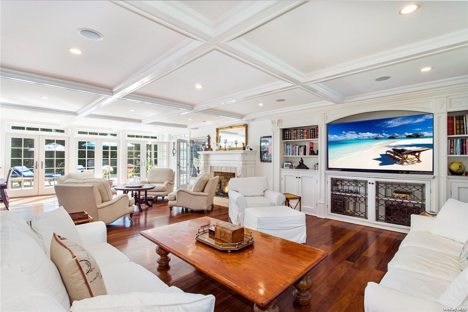 11 Pheasant Lane Remsenburg, NY 11960 - Photo 4 of 33 Great Room TV Area