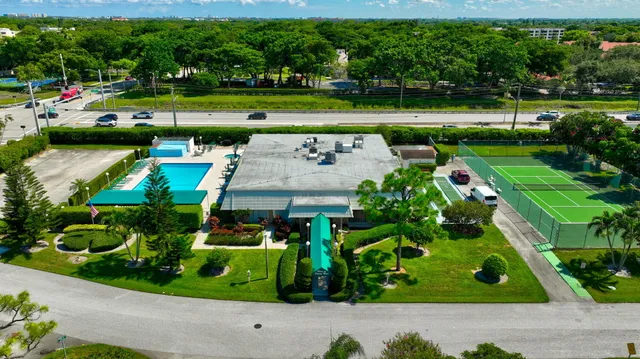 $295,000 | 2825 Southwest 13th Street, Unit 204, Delray Beach, FL 33445