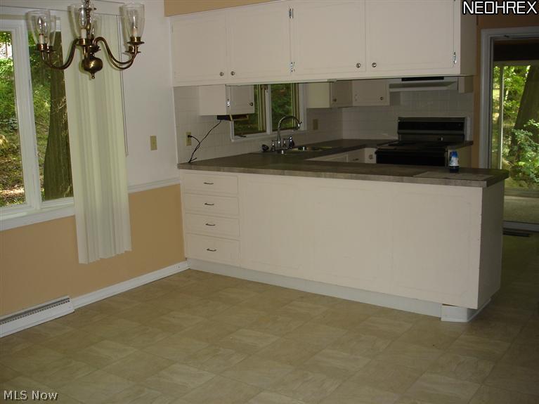 4191 Ridgewood Road Akron, OH 44321 - Photo 7 of 24