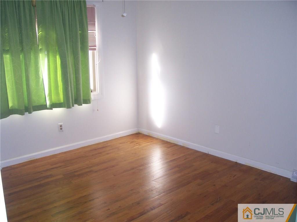 8 Becket Road Manalapan, NJ 07726 - Photo 12 of 20 Gallery Image 12