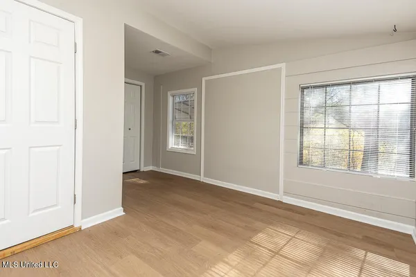 $288,000 | 387 Black Bear Cove, Hernando, MS 38632