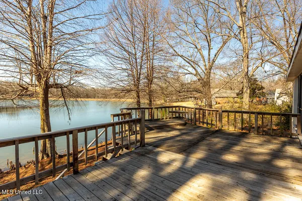 $288,000 | 387 Black Bear Cove, Hernando, MS 38632