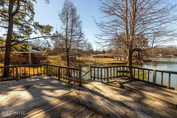 $288,000 | 387 Black Bear Cove, Hernando, MS 38632