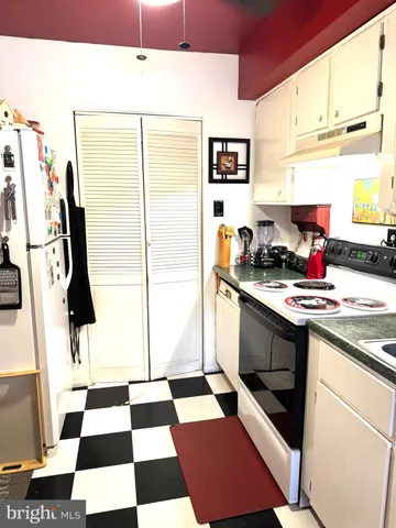 $170,000 | 207 Timber Creek Road, Clementon, NJ 08021