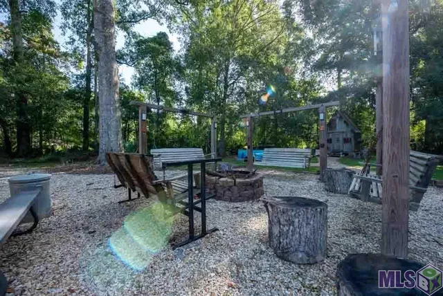 $320,000 | 29306 Red Oak Drive, Walker, LA 70785