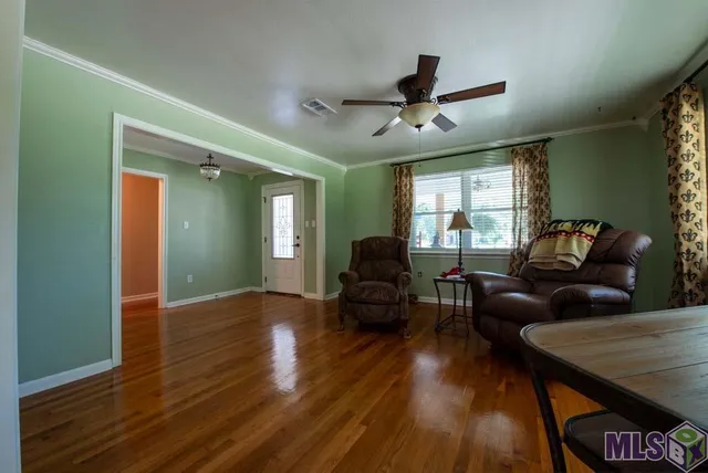 $320,000 | 29306 Red Oak Drive, Walker, LA 70785