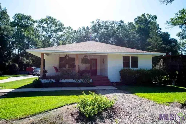 $320,000 | 29306 Red Oak Drive, Walker, LA 70785