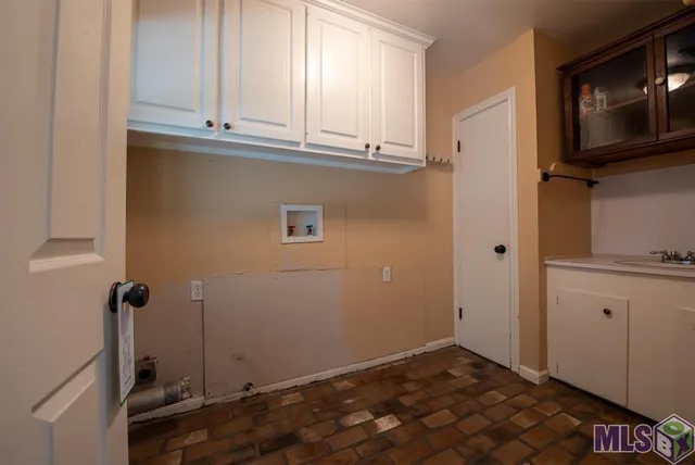 $320,000 | 29306 Red Oak Drive, Walker, LA 70785