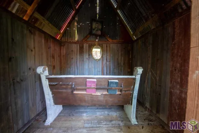 $320,000 | 29306 Red Oak Drive, Walker, LA 70785