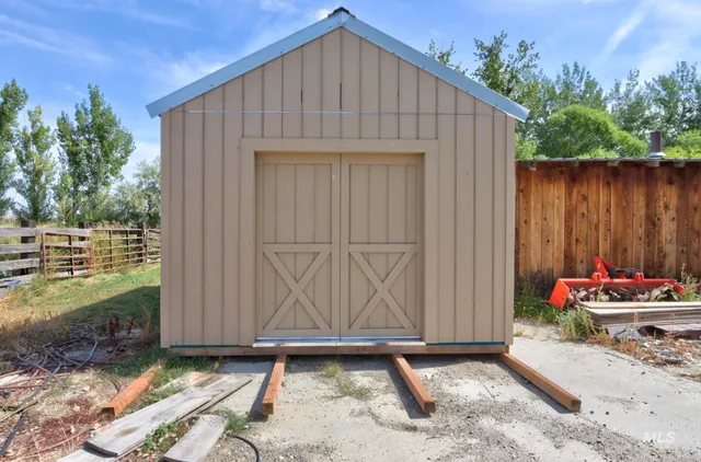 $899,000 | 7202 W Highway, Emmett, ID 83617