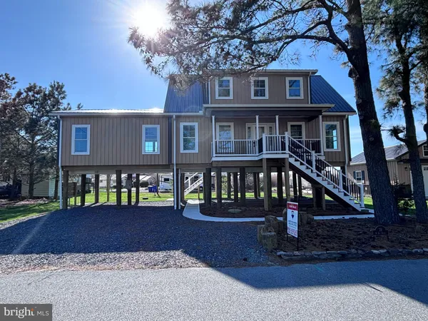 $720,000 | 39 North Bay Drive, Dover, DE 19901