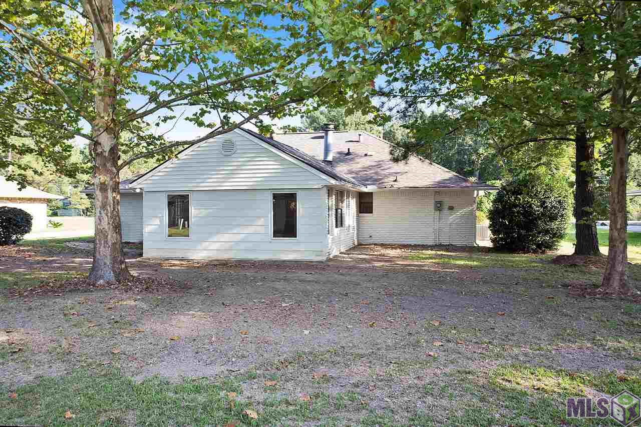 10985 Glen Watts Road Central, LA 70818 - Photo 10 of 11 Gallery Image 10