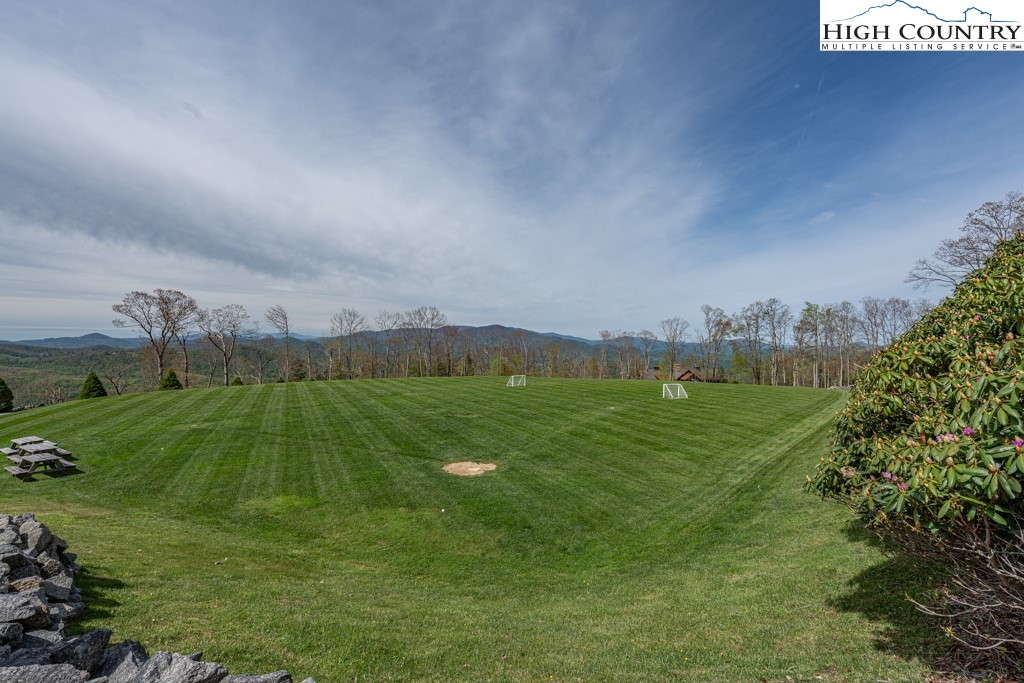 77 Eagles Nest Trail Banner Elk, NC 28604 - Photo 24 of 44 a view of a grassy field