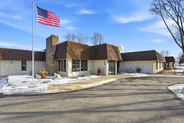 $180,000 | 250 Freemont Avenue Southwest, Unit 120, Hutchinson, MN 55350