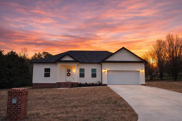 $444,500 | 322 Chloe Drive, LaFayette, GA 30728