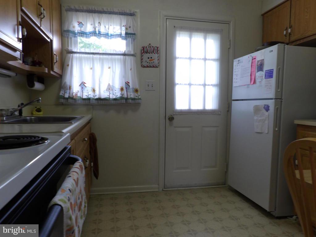 139 Owl Hill Road Lititz, PA 17543 - Photo 11 of 22