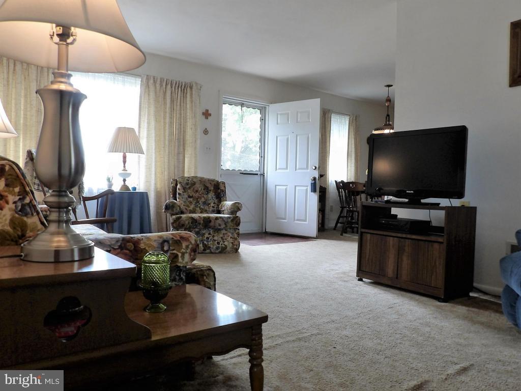 139 Owl Hill Road Lititz, PA 17543 - Photo 3 of 22