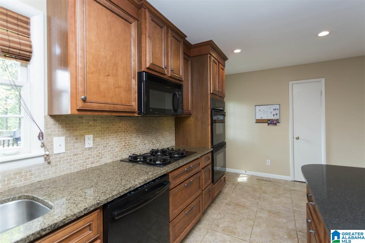 2313 Empire Road Birmingham, AL 35226 - Photo 9 of 47