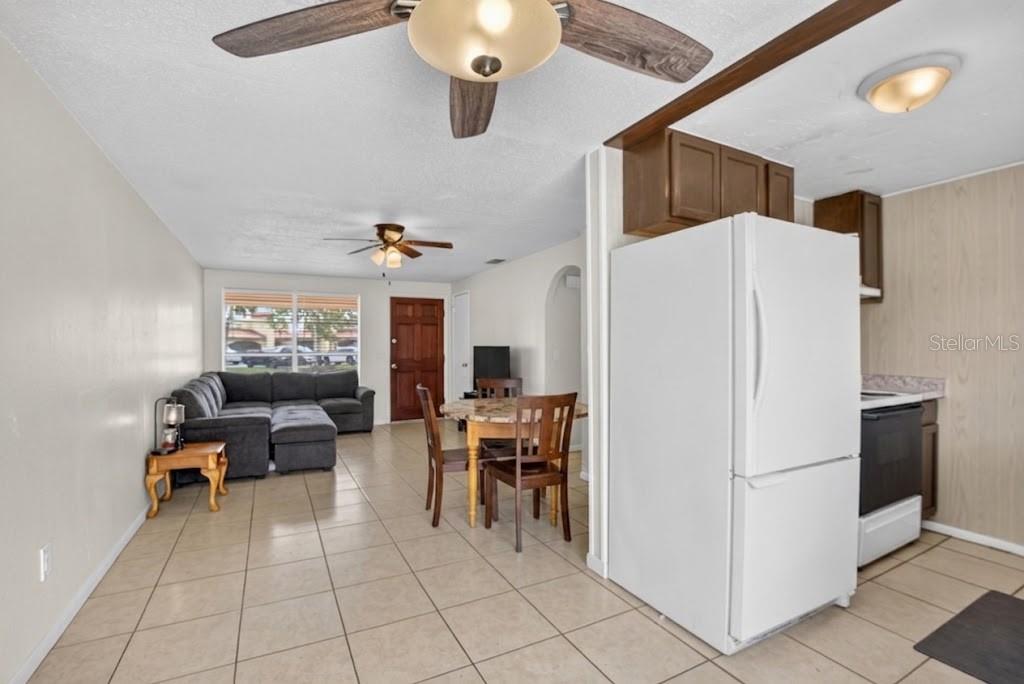 205 Miller Mac Road Apollo Beach, FL 33572 - Photo 12 of 27 Gallery Image 12
