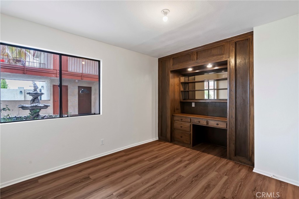 7625 Reseda Boulevard, Unit 104 Reseda, CA 91335 - Photo 16 of 27 Bedrrom 2