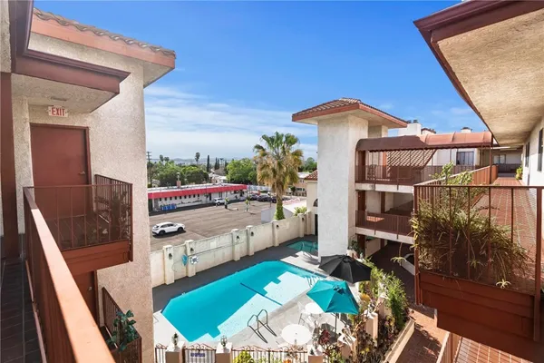 $540,000 | 7625 Reseda Boulevard, Unit 104, Reseda, CA 91335