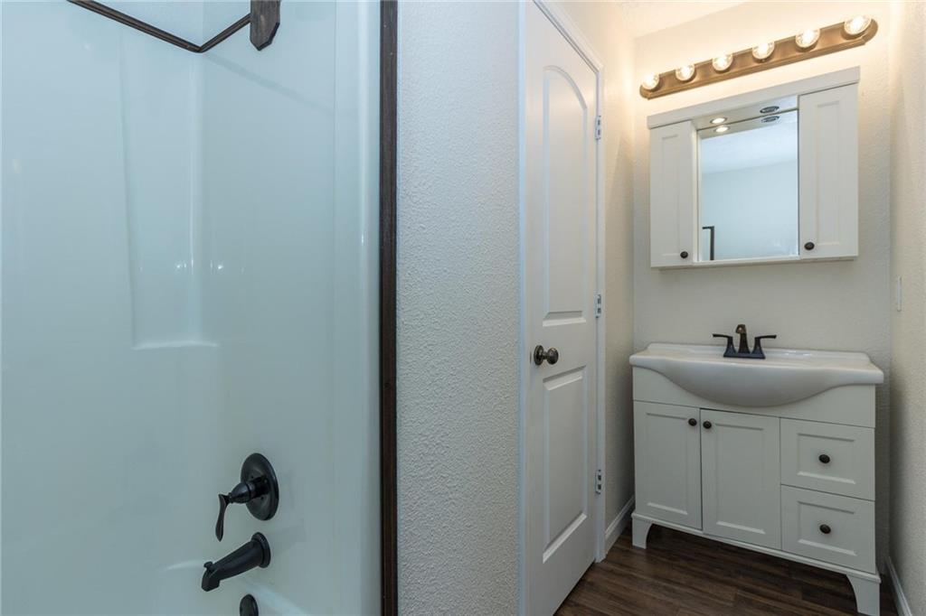 1420 Stanley Road Plainfield, IN 46168 - Photo 11 of 25 Gallery Image 11