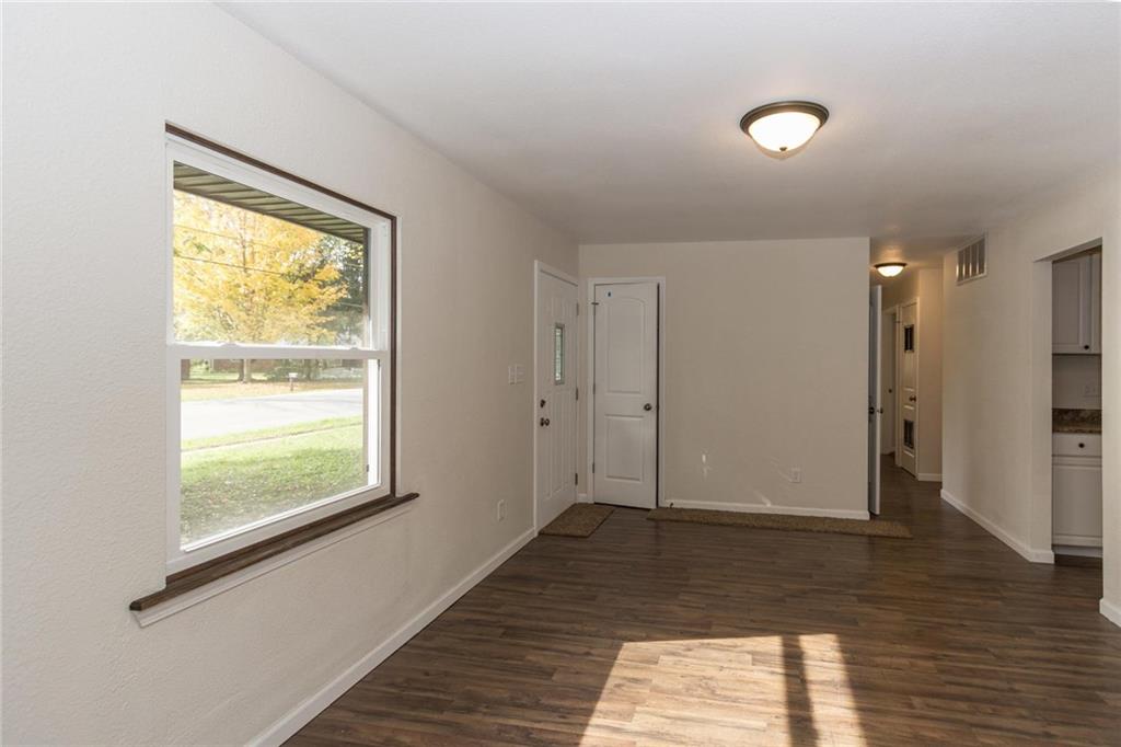 1420 Stanley Road Plainfield, IN 46168 - Photo 4 of 25 Gallery Image 4