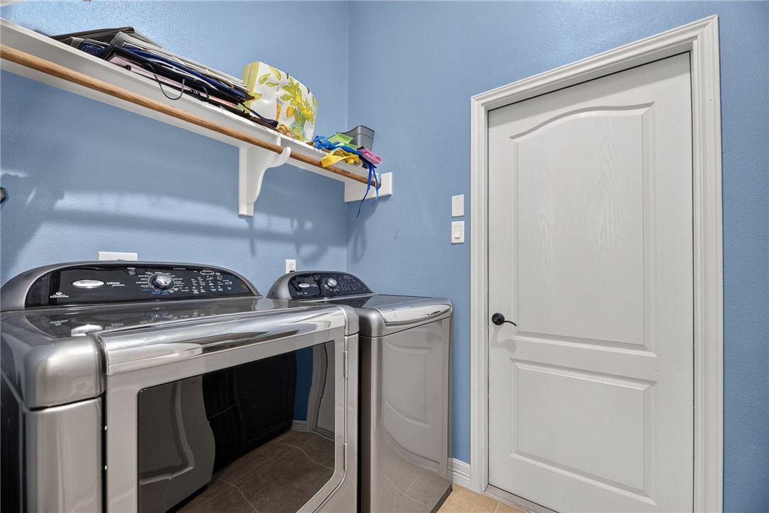6934 Wooldridge Road, Unit C Corpus Christi, TX 78414 - Photo 15 of 26