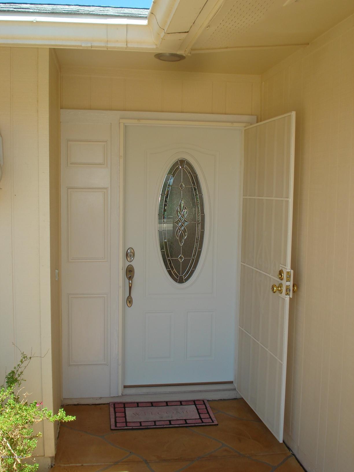 15472 North Ridgeview Road Sun City, AZ 85351 - Photo 15 of 47 Designer Front Entry Door