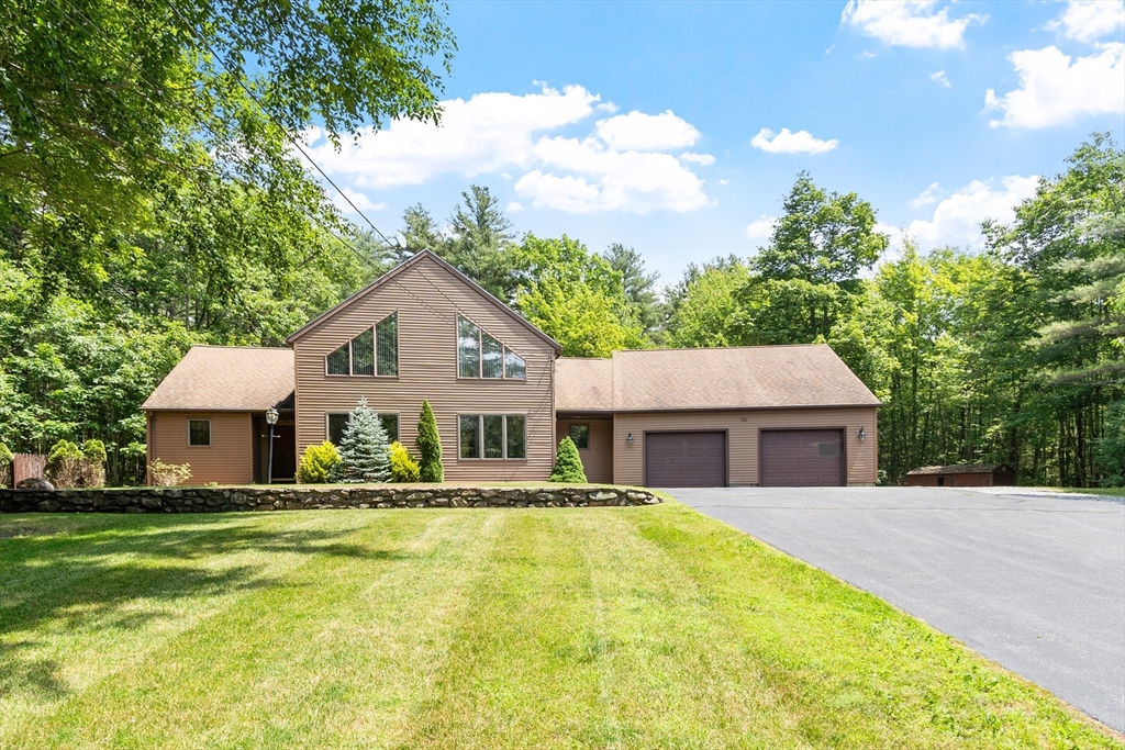 95 Willis Road Gardner, MA 01440 - Photo 1 of 42 Gallery Image 1