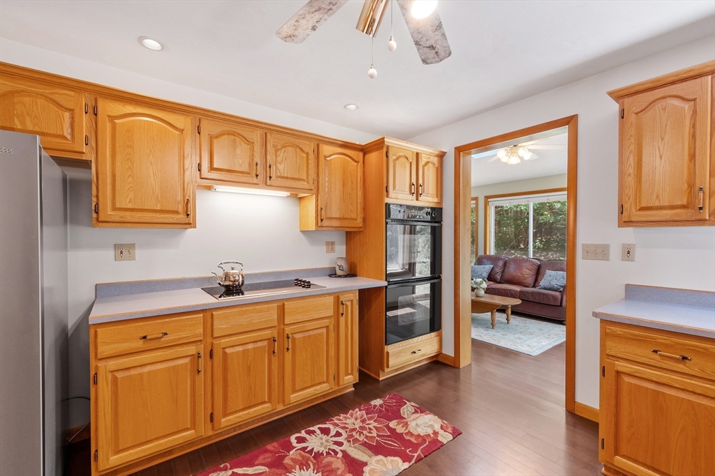 95 Willis Road Gardner, MA 01440 - Photo 11 of 42 Gallery Image 11