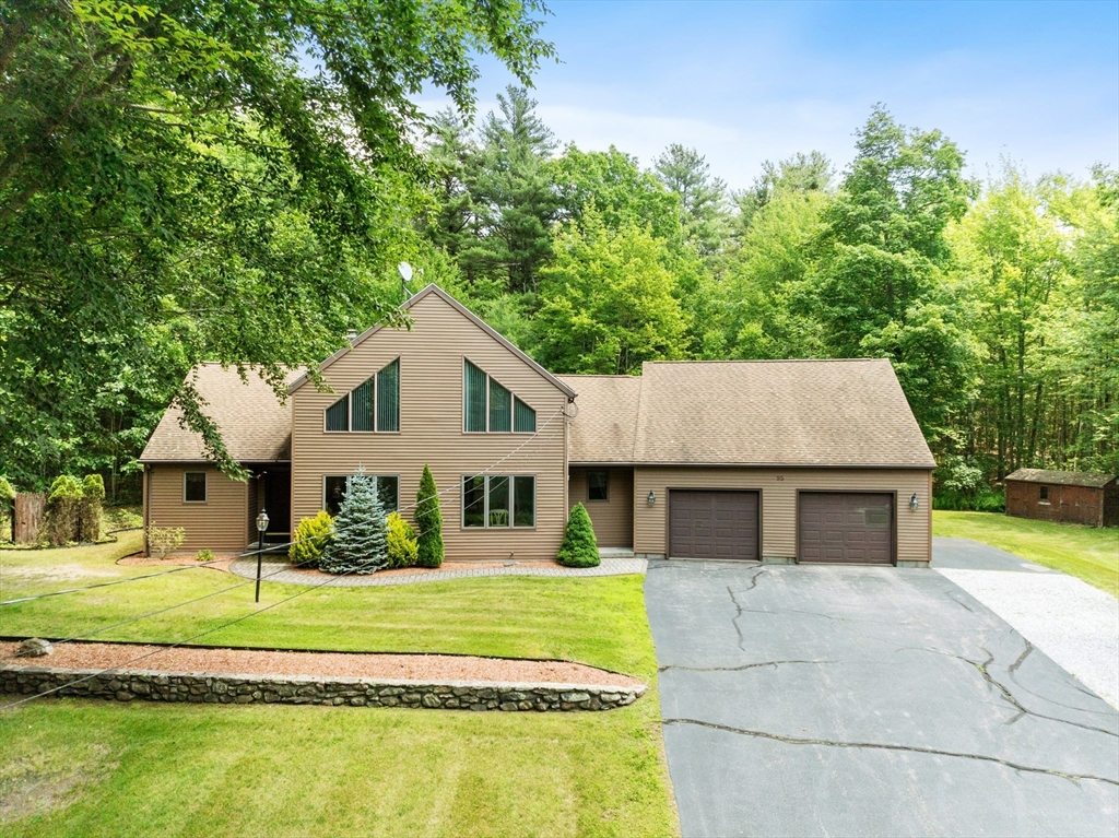 95 Willis Road Gardner, MA 01440 - Photo 2 of 42 Gallery Image 2