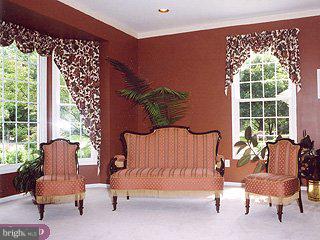 103 Brandon Road Pennington, NJ 08534 - Photo 4 of 6 Gallery Image 4