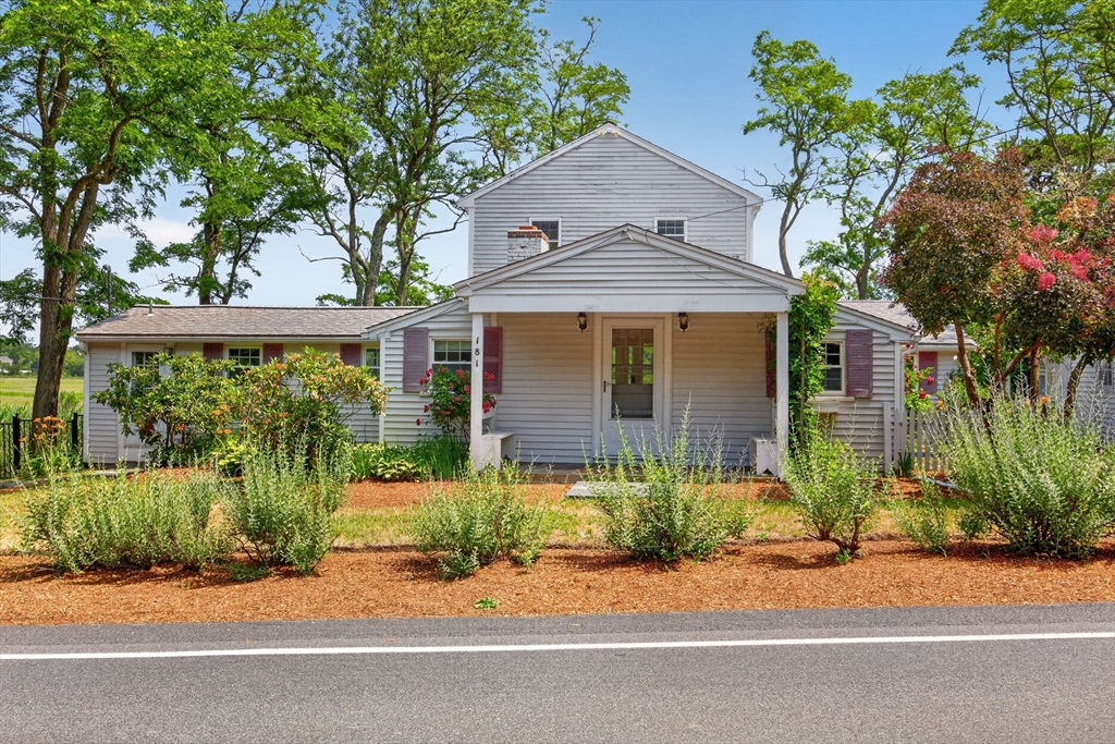 181 Rock Harbor Road Orleans, MA 02653 - Photo 4 of 42