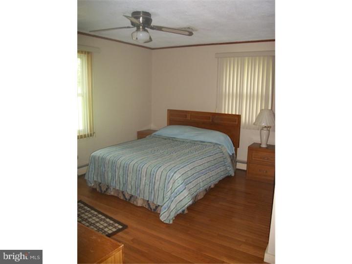 58 Reeves Road Bridgeton, NJ 08302 - Photo 9 of 19 Bedroom 2
