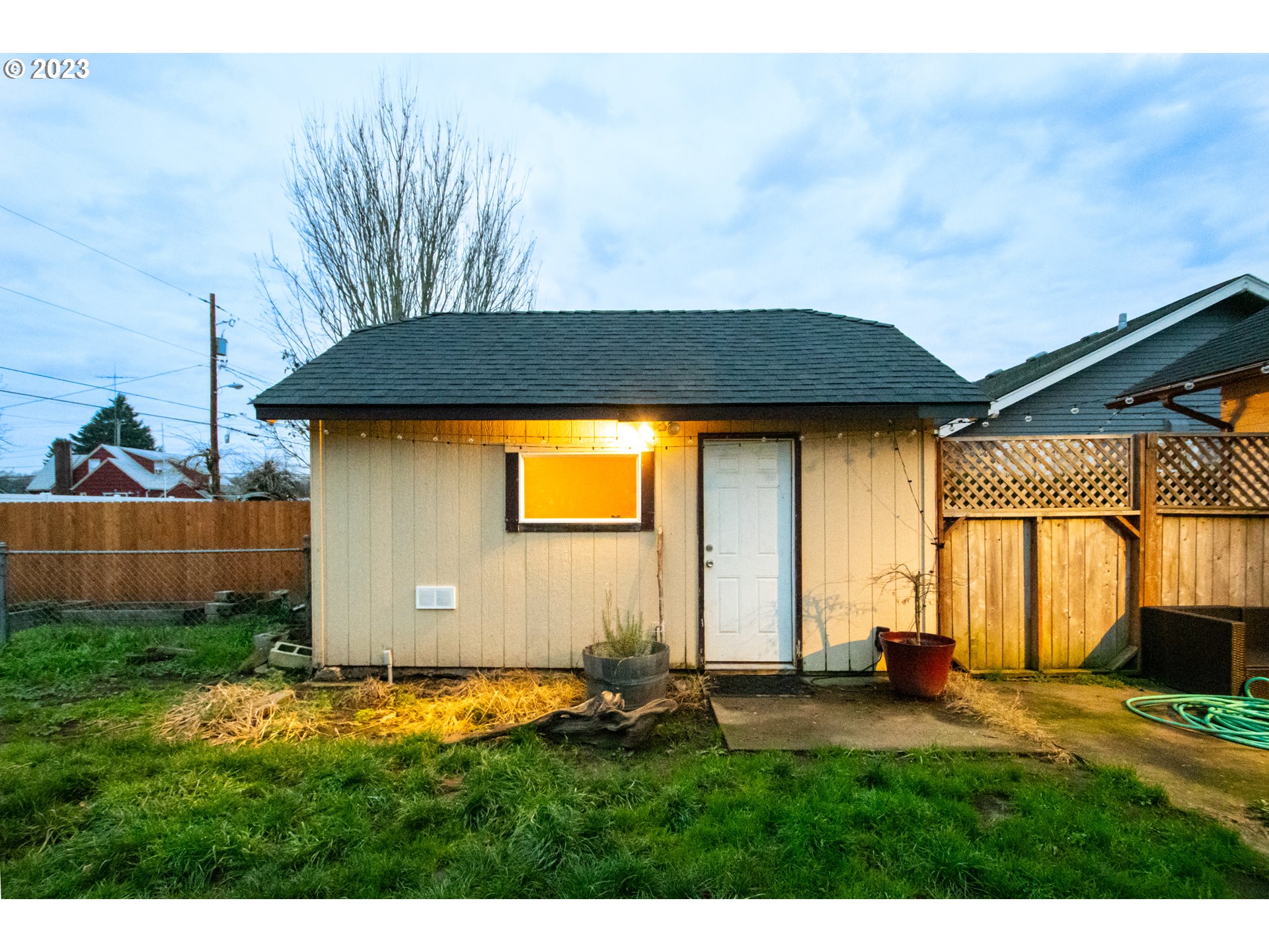 2818 Field Street Longview, WA 98632 - Photo 31 of 34 a view of outdoor space and yard