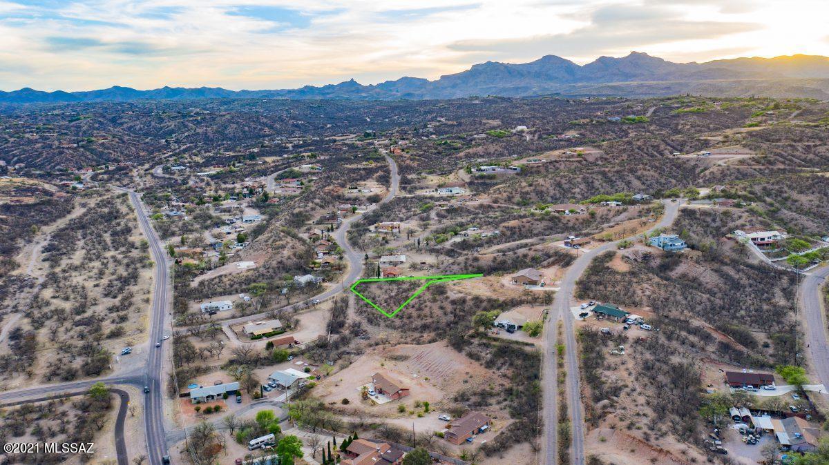 1027 Circulo Aventura, Unit 17 Rio Rico, AZ 85648 - Photo 1 of 6