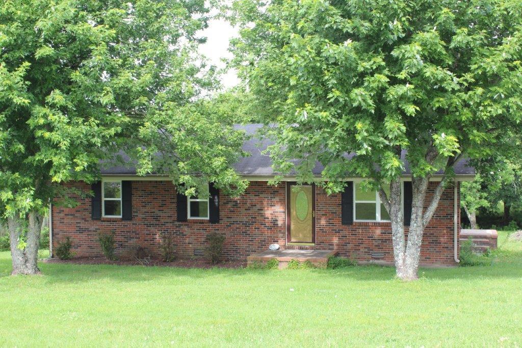 208 Sam Beasley Road Hartsville, TN 37074 - Photo 2 of 13 Gallery Image 2