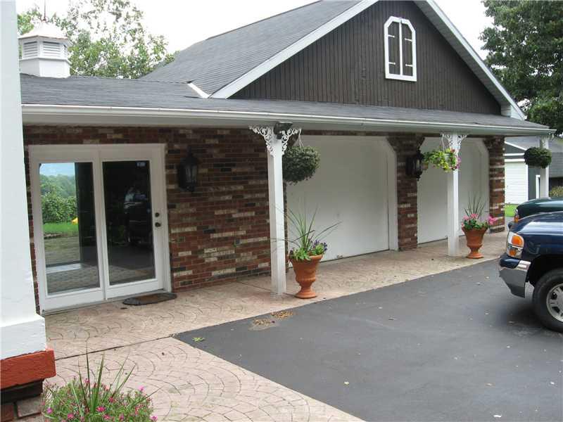 460 Fenton Road Mount Pleasant, PA 15666 - Photo 3 of 25 Exterior Front.