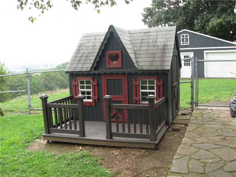 460 Fenton Road Mount Pleasant, PA 15666 - Photo 24 of 25 Other. Custom Playhouse