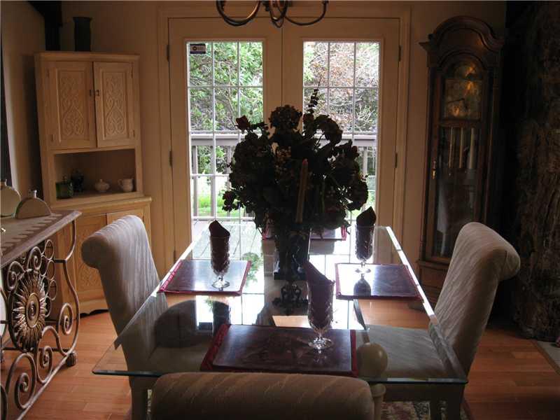460 Fenton Road Mount Pleasant, PA 15666 - Photo 5 of 25 Dining Room.