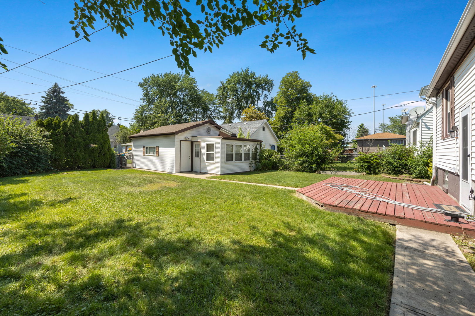 17542 Community Street Lansing, IL 60438 - Photo 11 of 14