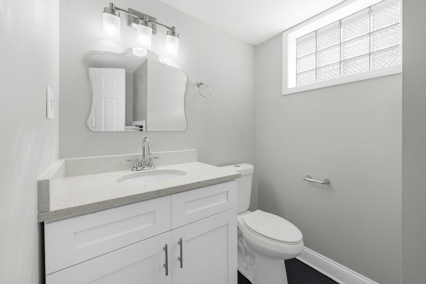 17542 Community Street Lansing, IL 60438 - Photo 8 of 14