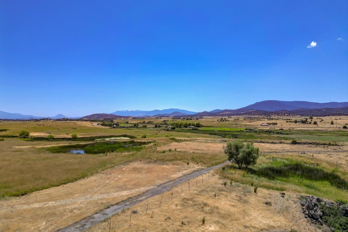 3315 Montague Road Montague, CA 96064 - Photo 20 of 32 Gallery Image 20