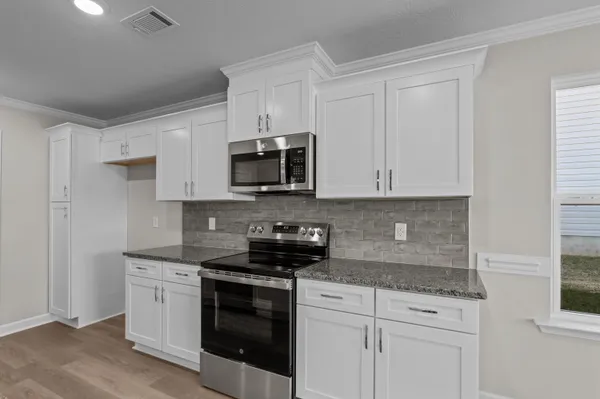$358,900 | 8205 Snelling Drive, Aiken, SC 29803
