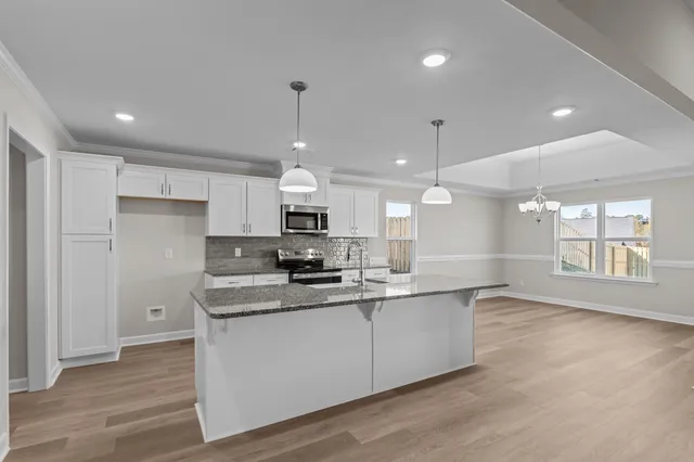 $358,900 | 8205 Snelling Drive, Aiken, SC 29803