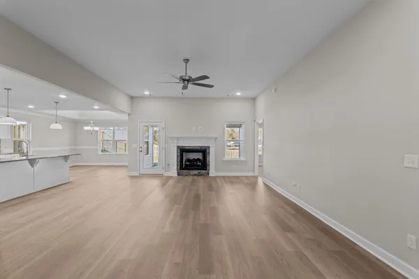 $358,900 | 8205 Snelling Drive, Aiken, SC 29803