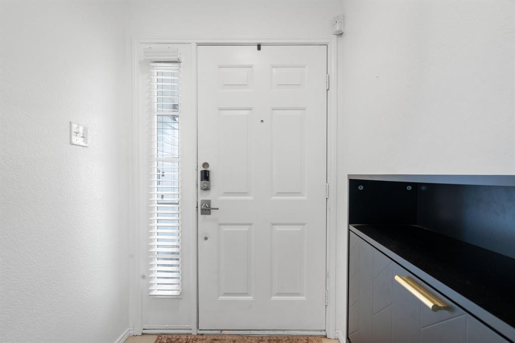 604 Lionel Way Fort Worth, TX 76108 - Photo 6 of 36 a view of an empty room