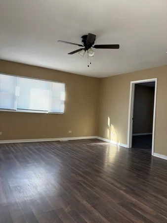 $3,025 | 16130 Justine Street, Markham, IL 60428