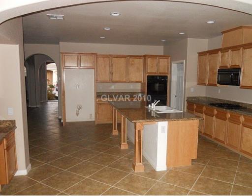 721 Blue Crystal Cree Road Henderson, NV 89002 - Photo 6 of 12 Kitchen.